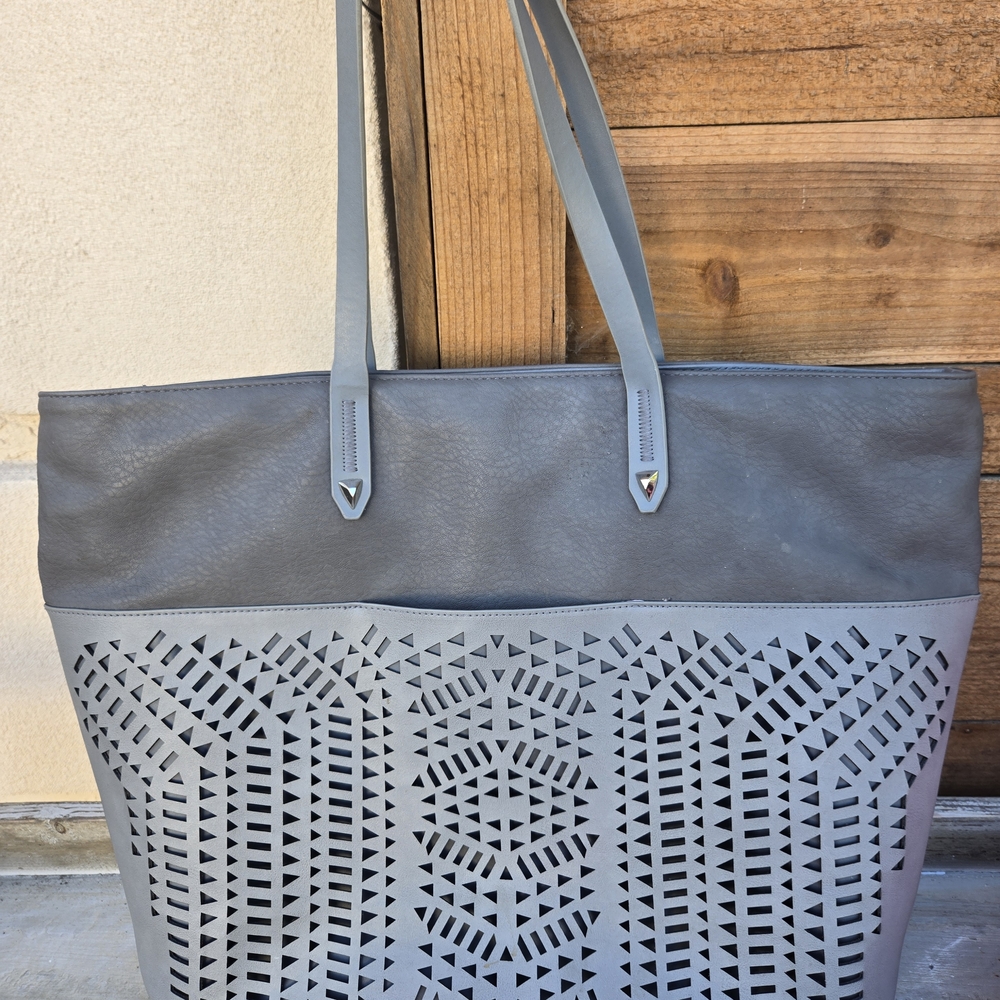 Stella & Dot Charcoal Geometric Tote